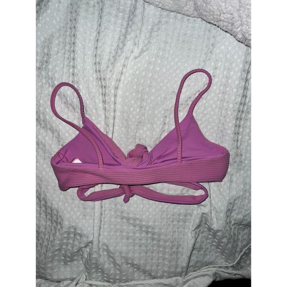 NWOT L Space Chloe Ribbed Wrap Bikini Top in Lilac size M - Picture 11 of 12